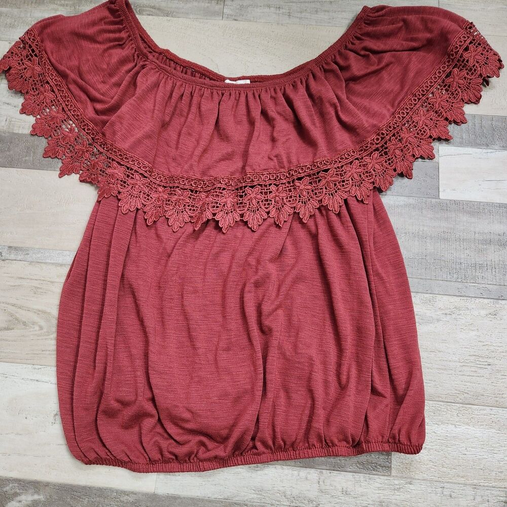 Boho Off-Shoulder Peasant Top with Crochet Lace Ruffle Fairycore Festival Sz S-M